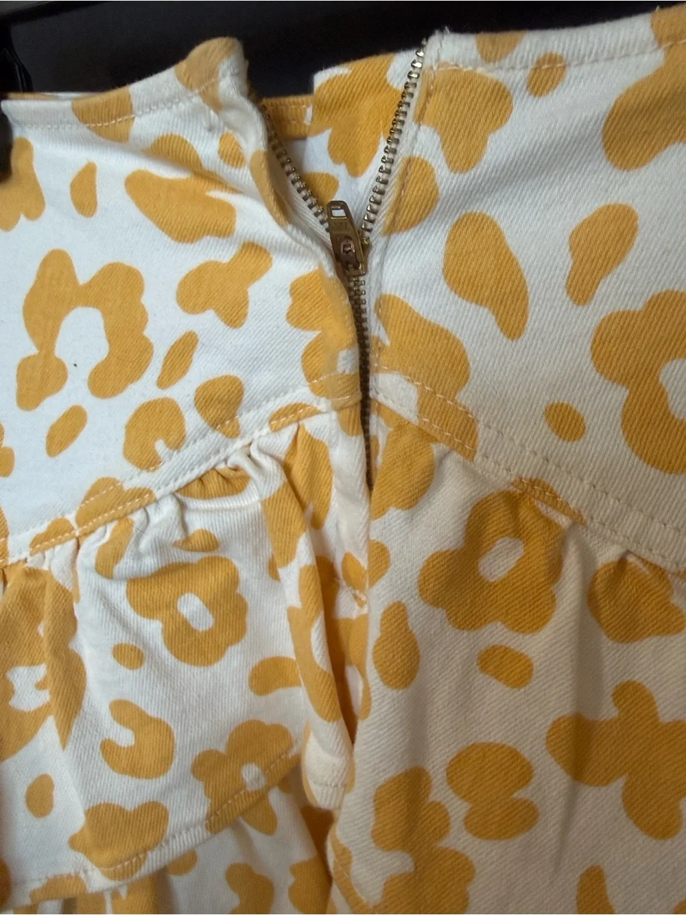 24 MOTHER , Yellow and White Floral Leopard - Ruffle Mini Skirt - Size US 00
